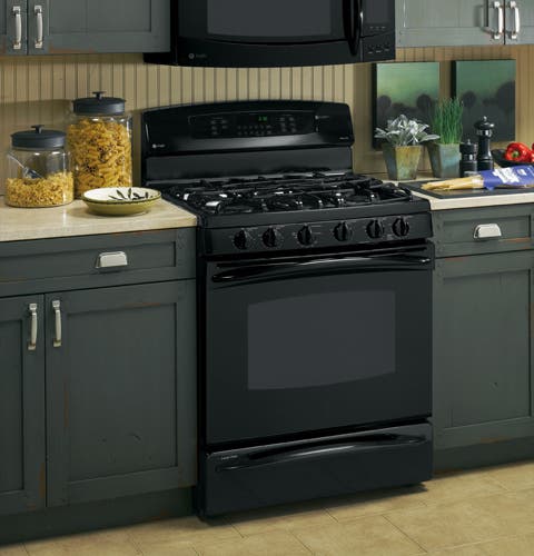 GE PGB918DEMBB Black