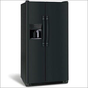 Frigidaire FRS6R3JB Black