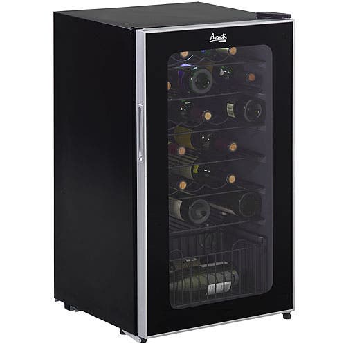 Avanti WC493B Black