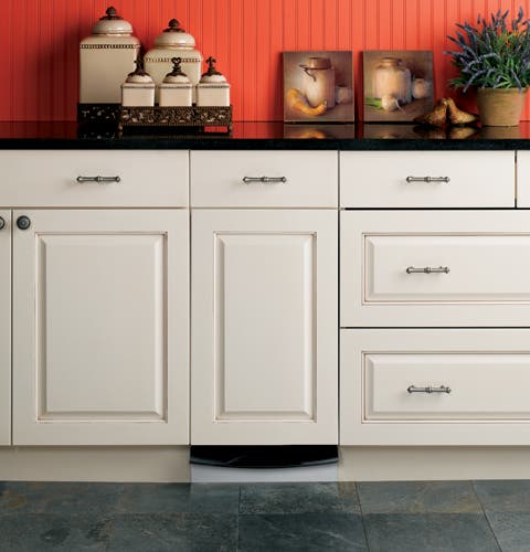 Monogram ZCGP150LII 15" Built-In Compactor