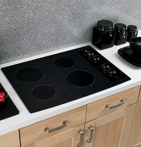 GE JP340BMBB 30" Smoothtop Electric Cooktop