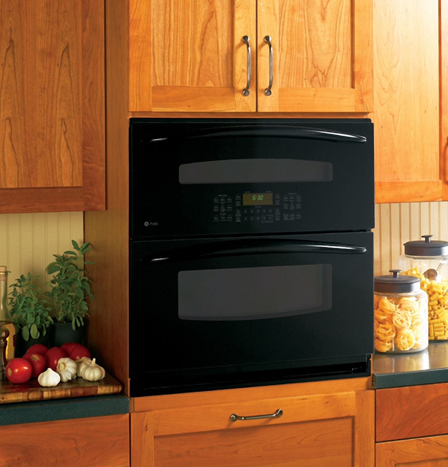 GE PT925DNBB Black