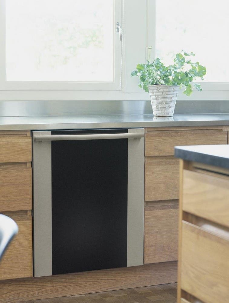 Asko D3232XLFIENC Requires Custom Panel