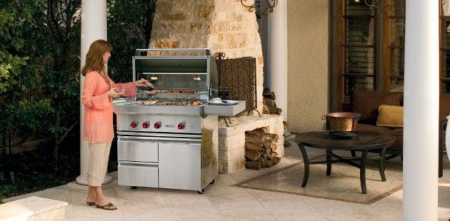 Wolf BBQ36C Featured View