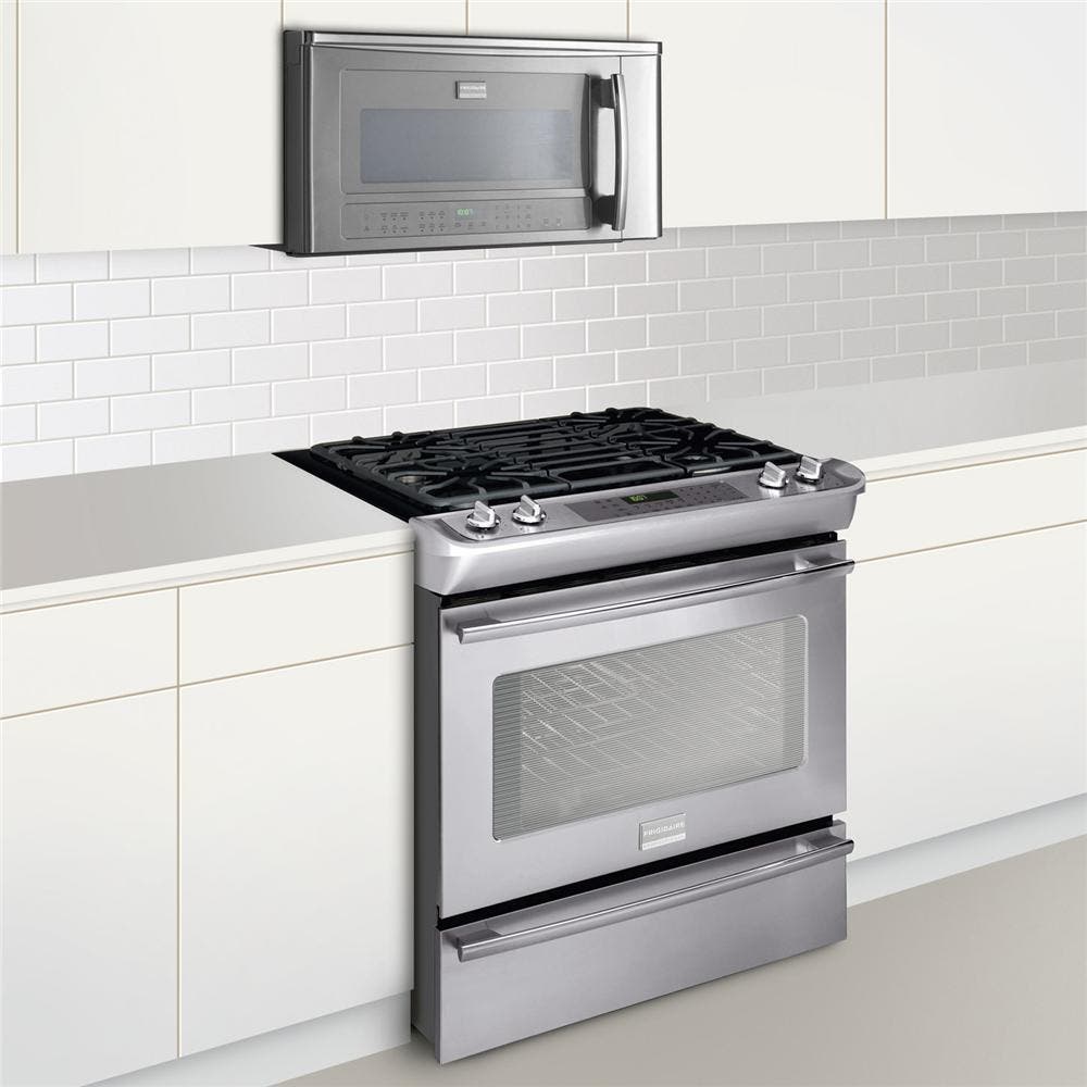 Frigidaire Professional FPGS3085KF 30" Slide-in Gas Range