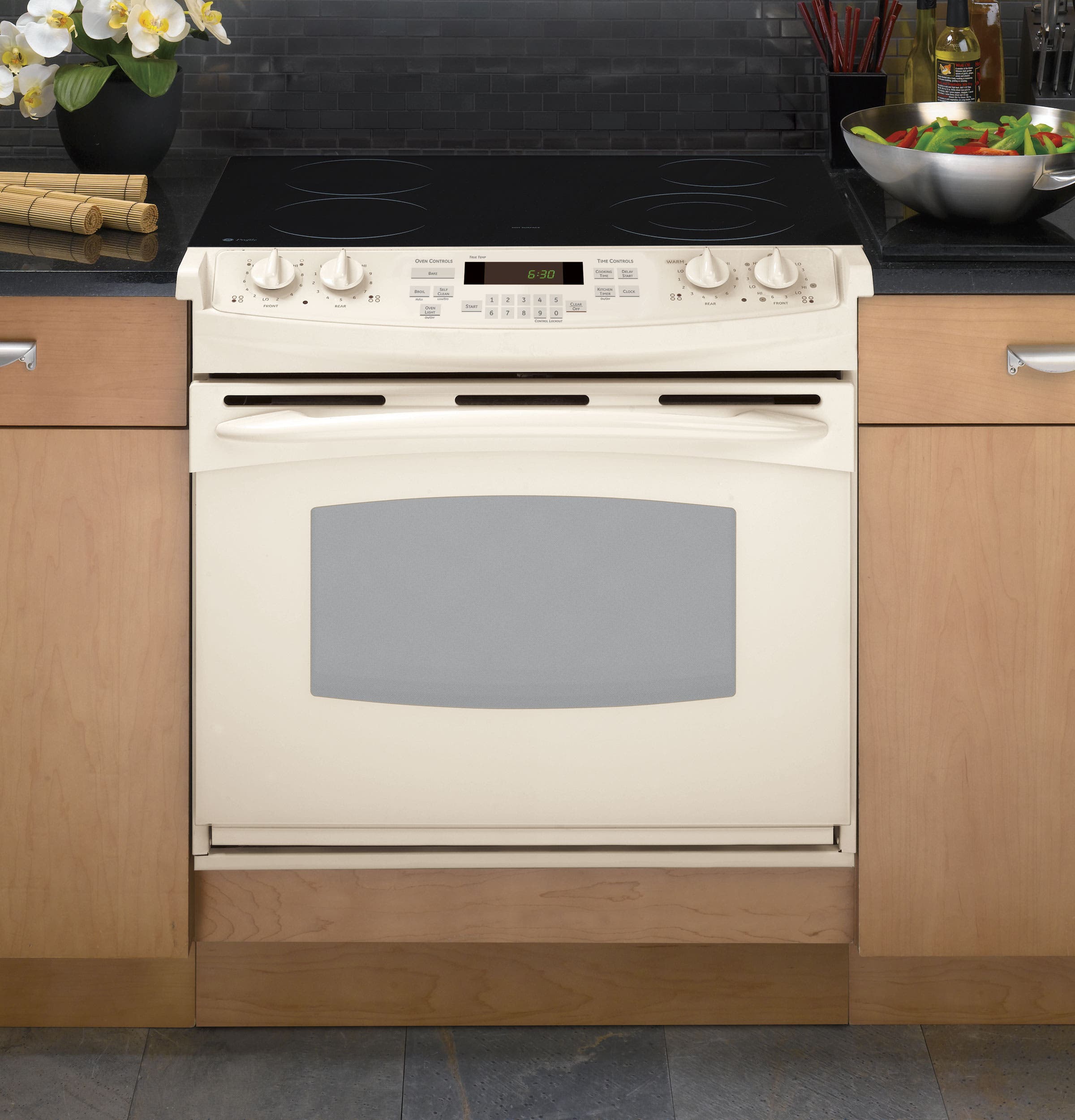 GE PD900DPCC Bisque on Bisque
