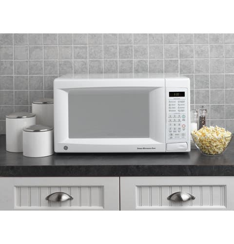 GE JES1460DNWW White