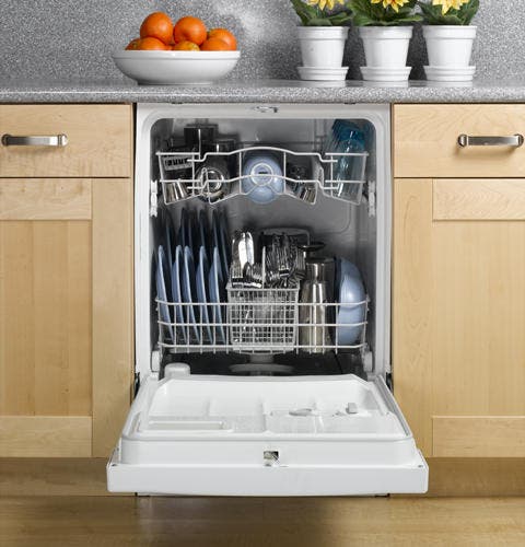 GE GSD2400NWW White on White