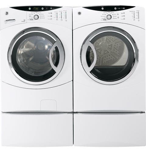 GE WCVH6800JWW White on White