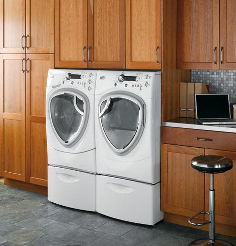 GE DPVH880GJWW White