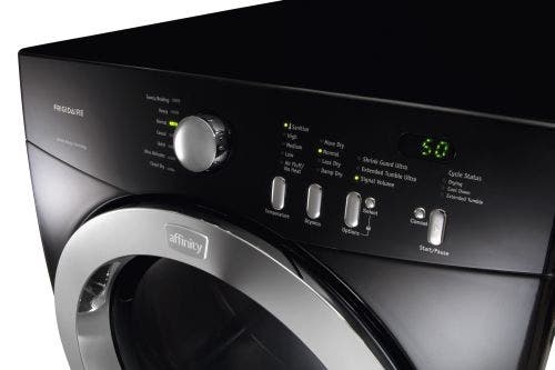 Frigidaire FAQE7077KB Classic Black