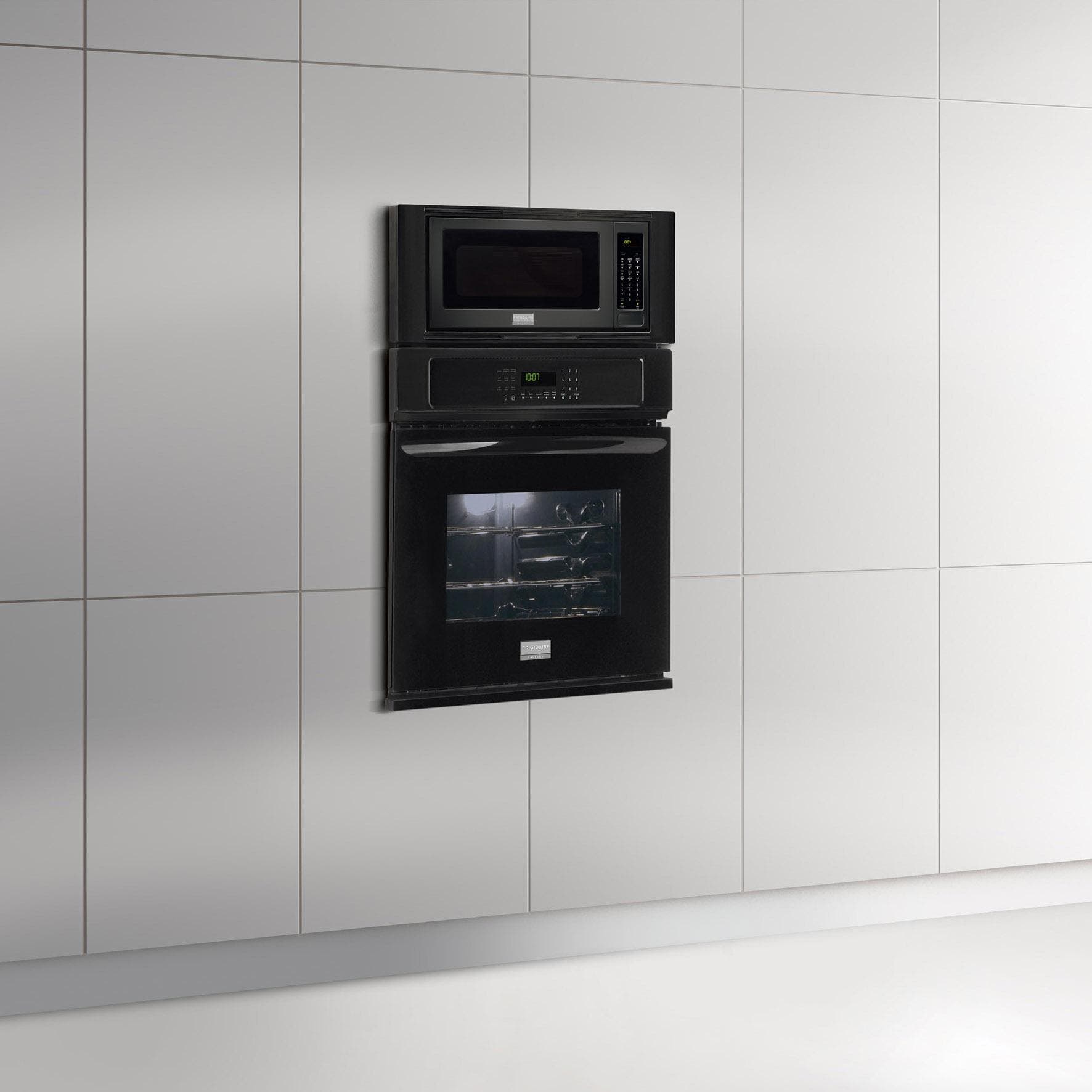 Frigidaire FGMC2765KB Black