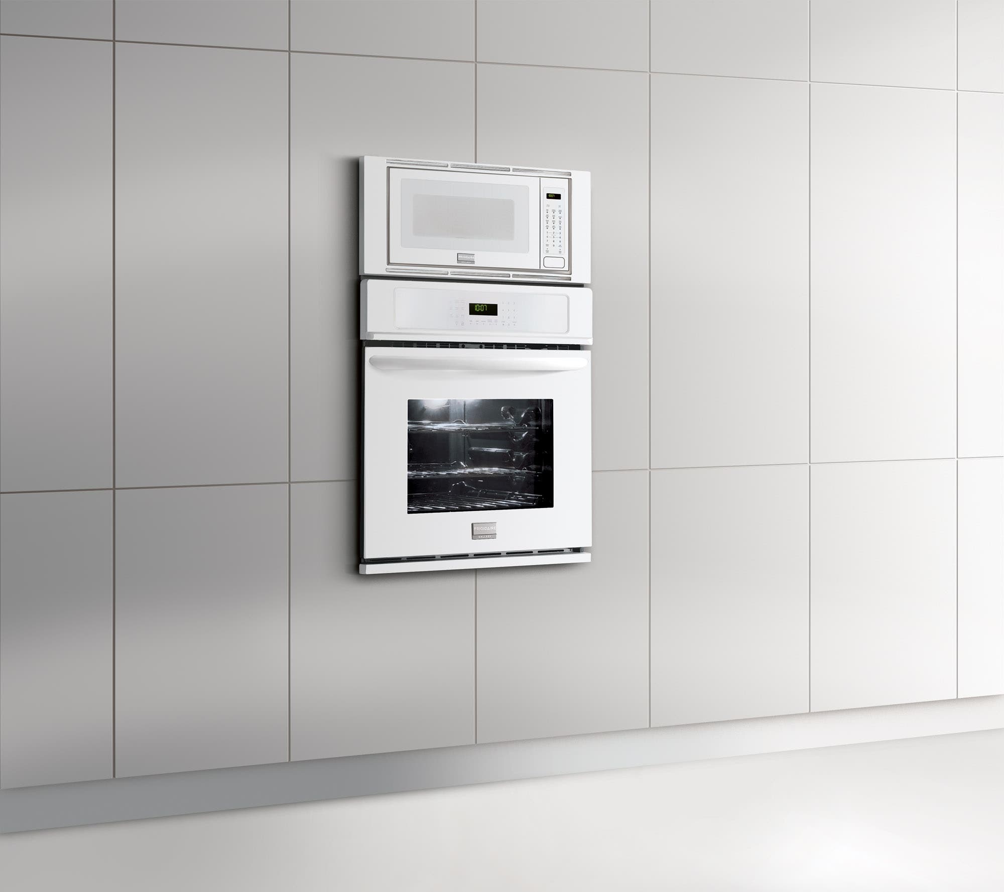 Frigidaire FGMC2765KW White
