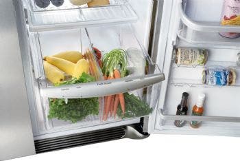 Frigidaire Professional FPHS2699KF 26.0 cu. ft. Side by Side Refrigerator