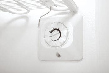 Frigidaire FFU12F2HW White