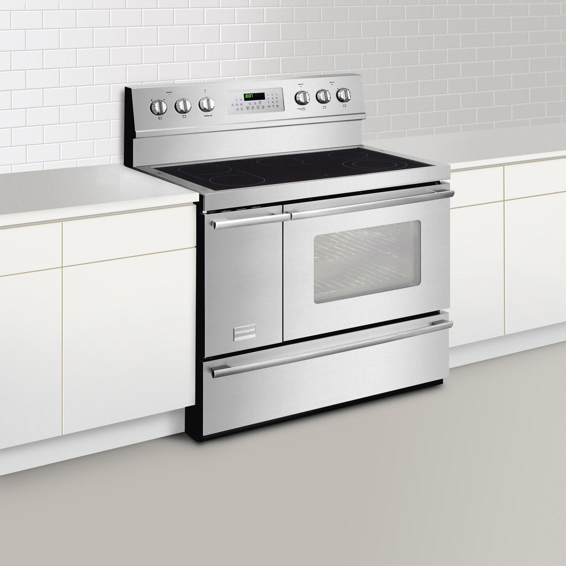 Frigidaire Professional FPEF4085KF 40" Freestanding Electric Range