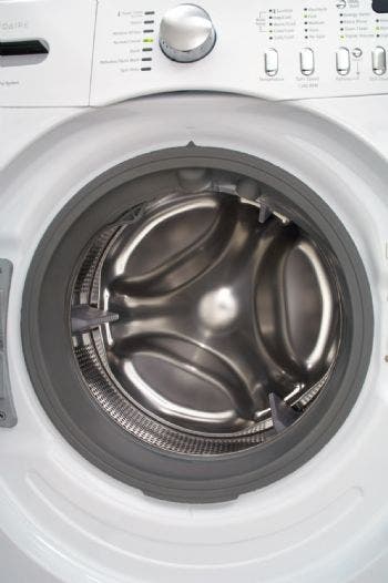 Frigidaire AEQ6700FS Arctic White