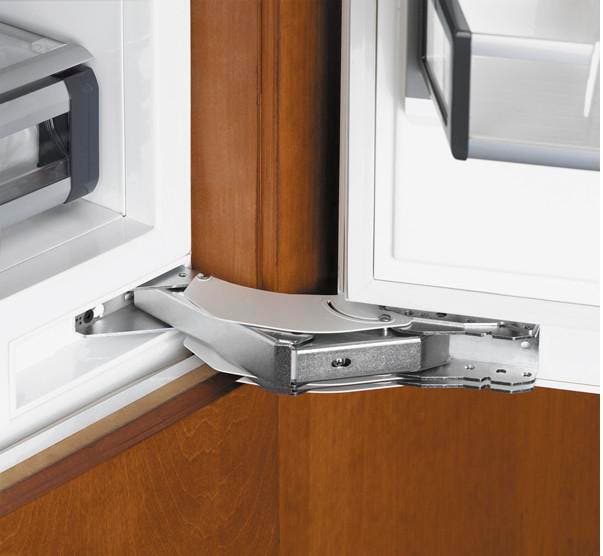 Thermador T24IR70NSP 24" Built-in Fully Flush Refrigerator Column