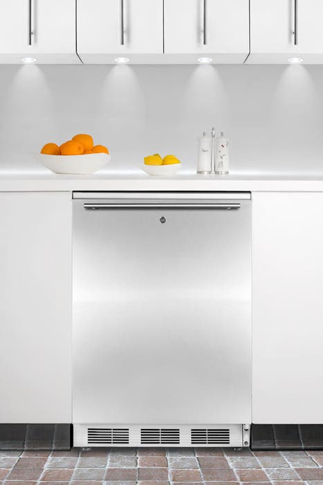 Summit BI540LSSHH Stainless Door with Horizontal Thin Handle