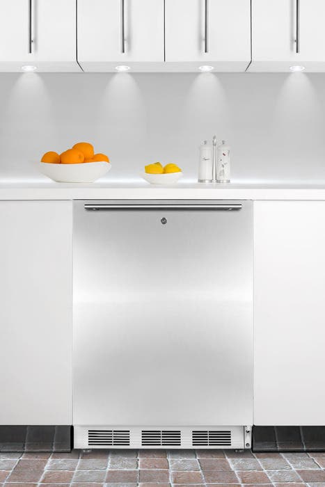 Summit ALF620LBISSHH Stainless Door with Horizontal Thin Handle