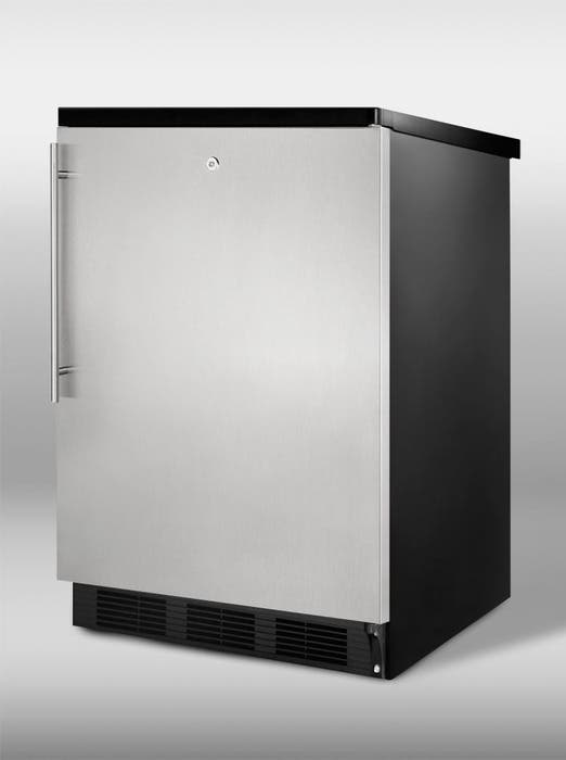 Summit SCFF55LBLSSHV Stainless Door with Vertical Thin Handle