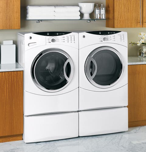 GE WCVH6600HWW White