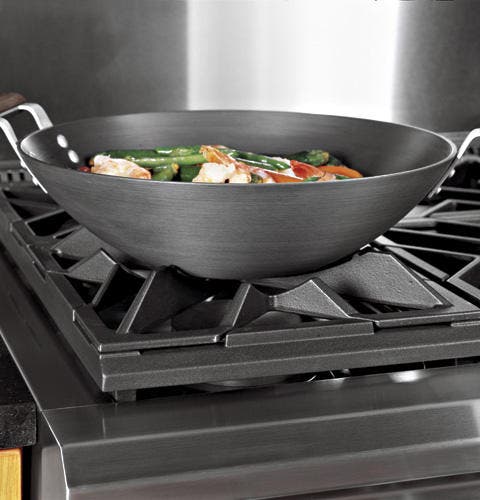 Monogram ZGU48N6DHSS 48"" Professional Gas Cooktop
