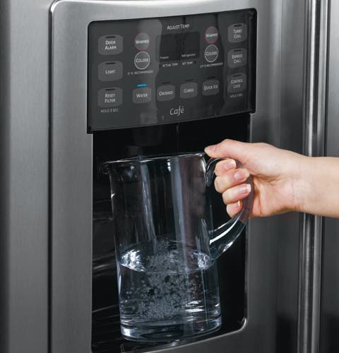 GE CSS25USWSS 25.4 cu ft. Side by Side Refrigerator