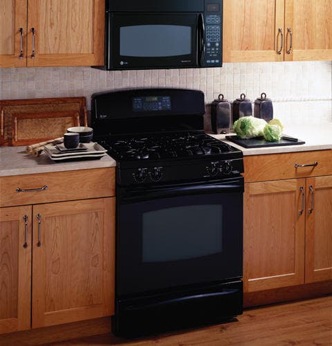 GE JGB900BEKBB Black on Black