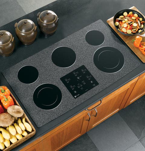 GE PP980WMWW 36" Smoothtop Electric Cooktop