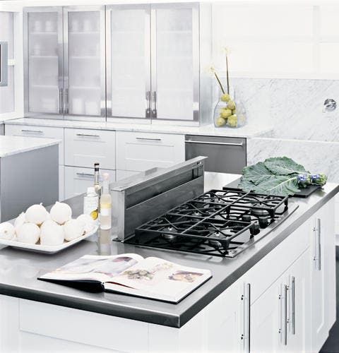 Monogram ZGU36KSKSS Black with Stainless Steel Trim