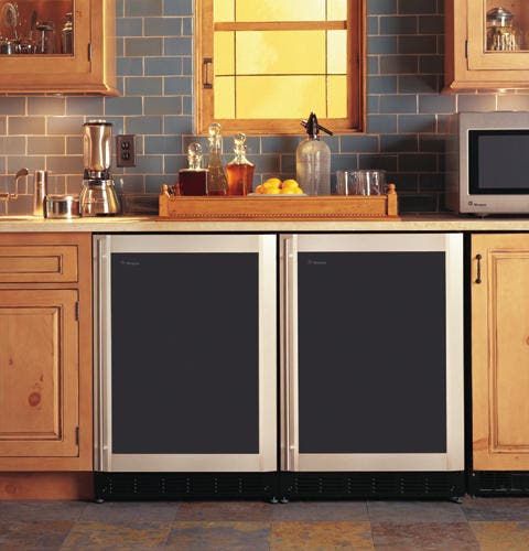 Monogram ZDBT240PBS Stainless Steel with Liquid-Crystal Privacy Glass