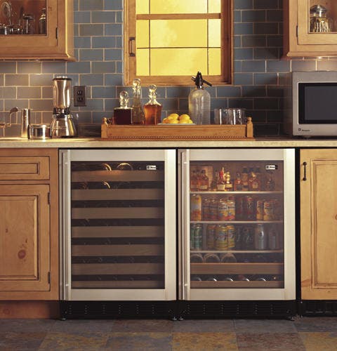 Monogram ZDWT240PBS Stainless Steel with Liquid-Crystal Privacy Glass