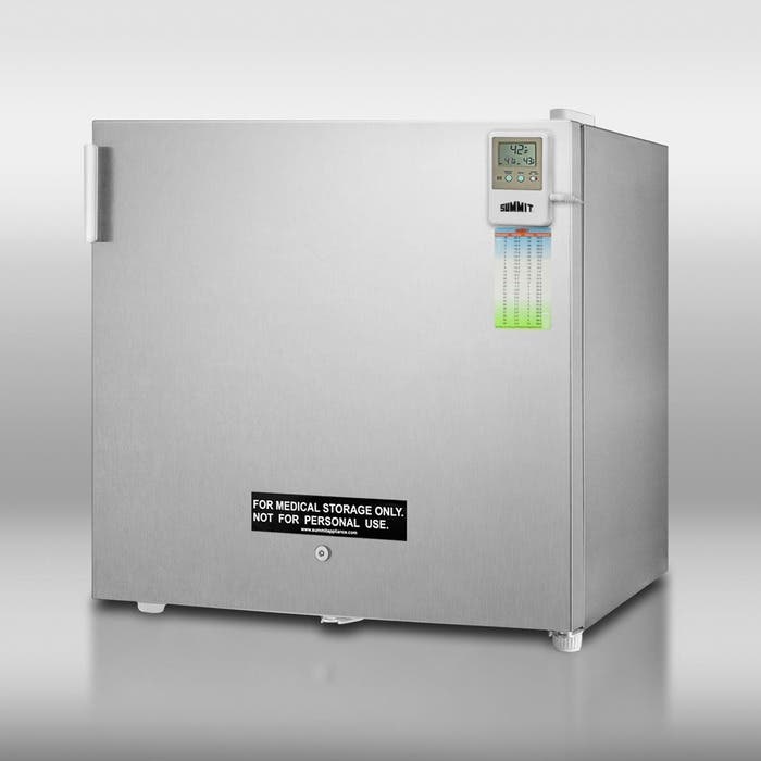 Summit FFAR2L7MEDCSS Stainless Steel