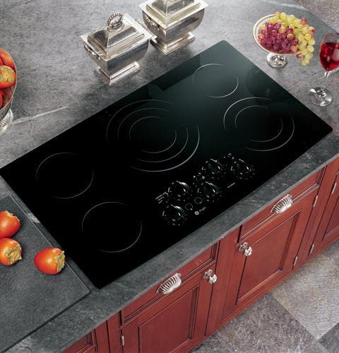 GE JP970BKBB Black on Black