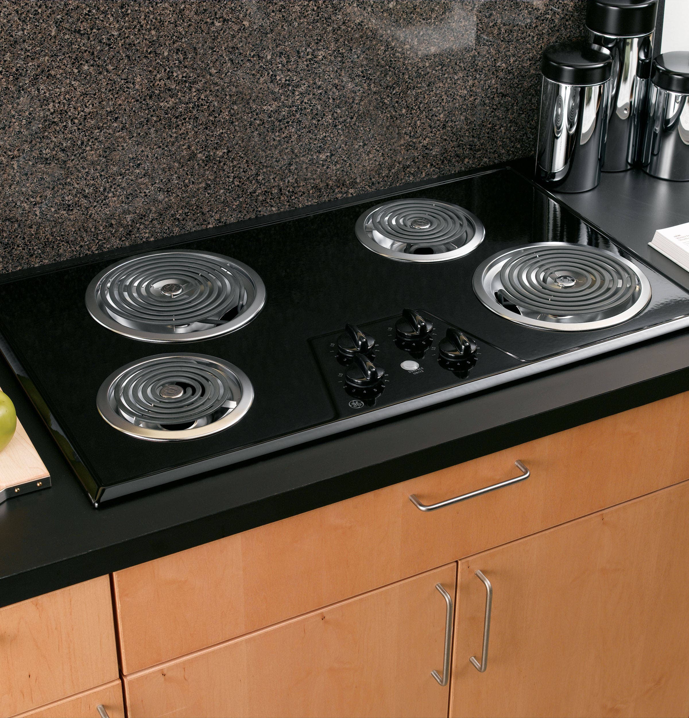 GE JP626BKBB Black