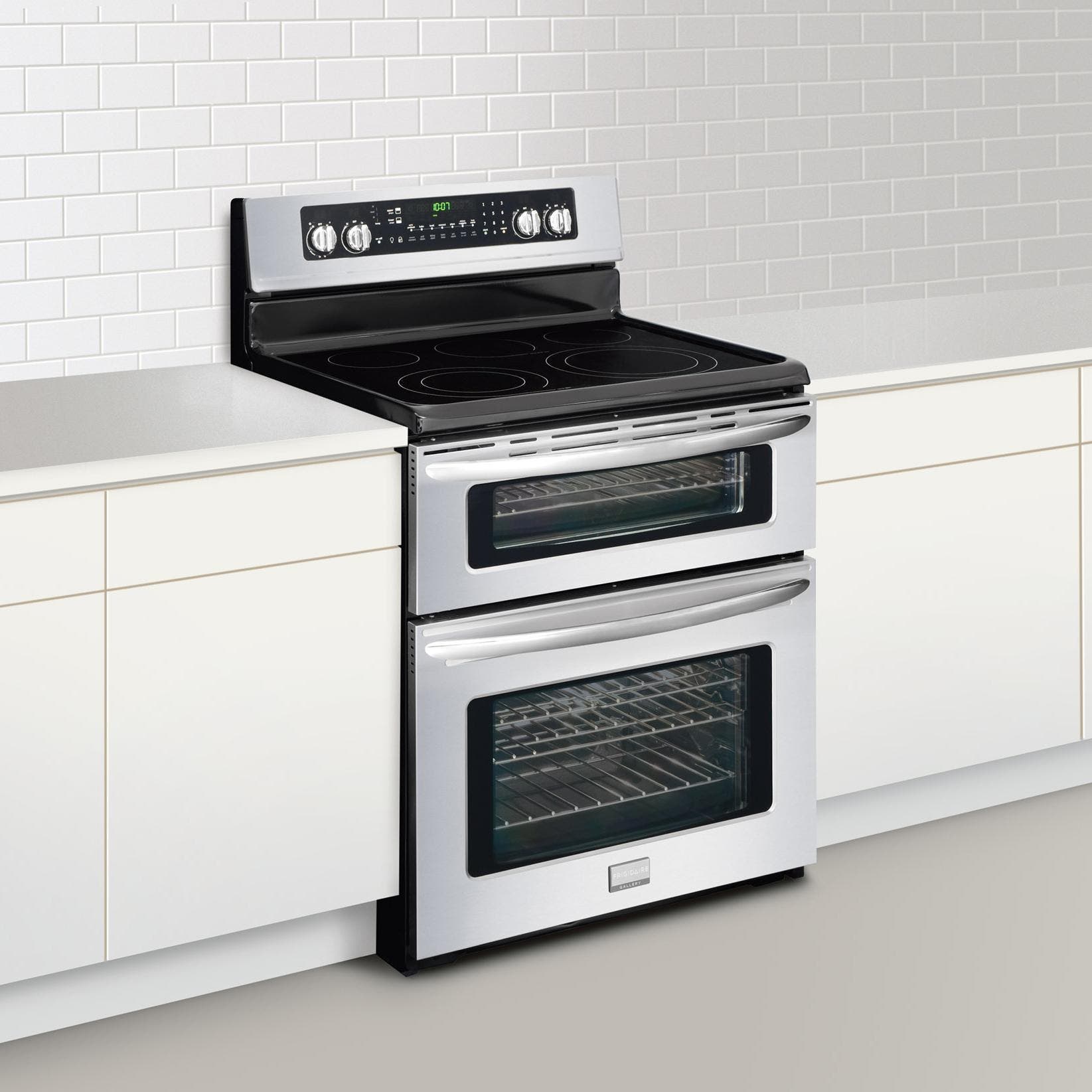 Frigidaire FGEF304DKF Real Stainless Steel