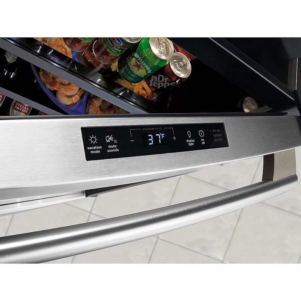 Electrolux EI24BC65GS 24" Beverage Center