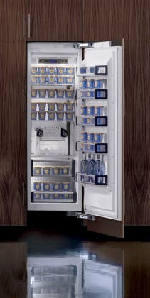Thermador T24IF70NSP 24" Built-in Fully Flush Freezer Column