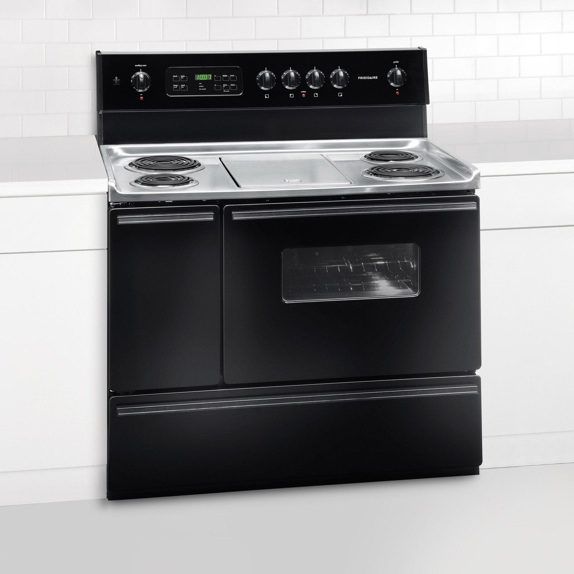 Frigidaire FFEF4017LB Black