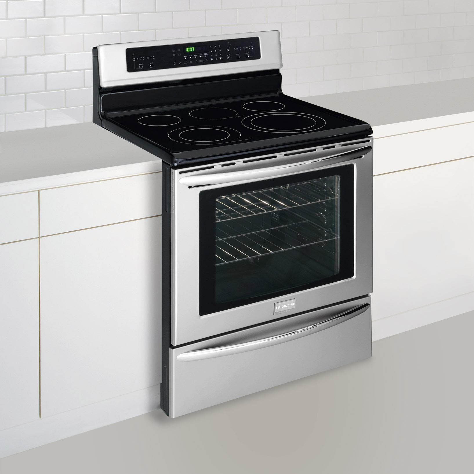 Frigidaire FGEF3056KF 30" Freestanding Smoothtop Electric Range