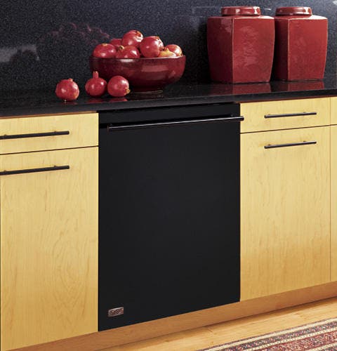 Monogram ZBD6910PBB Black