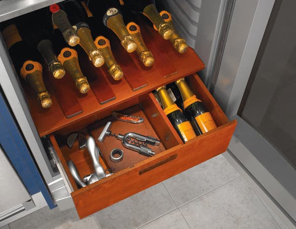 Electrolux EI24WC75HS 24" European Style Wine Tower