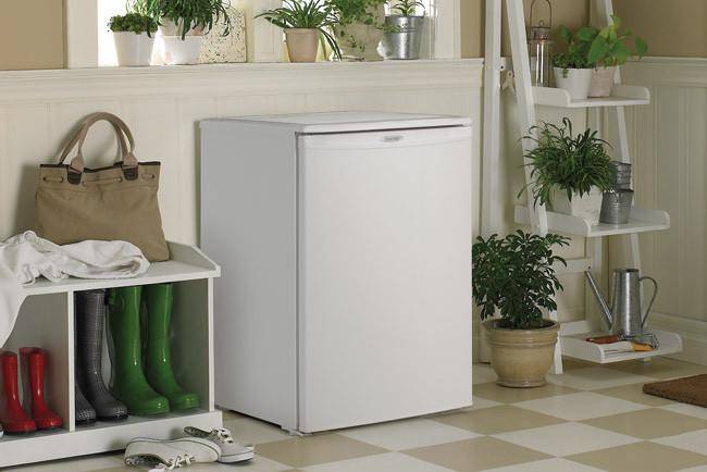 Danby DUF408WE White