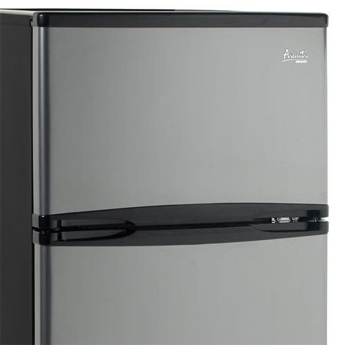 Avanti RA752PST 7.5 cu. ft. Top-Freezer Refrigerator