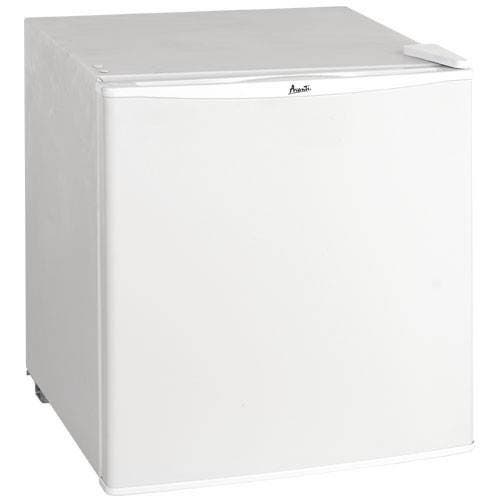 Avanti RM1710W White