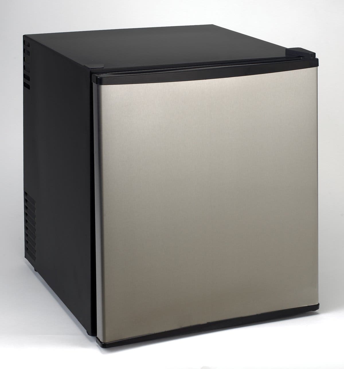 Avanti SHP1712SDC 1.7 cu. ft. Compact Refrigerator