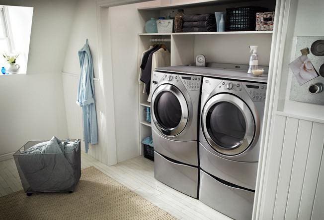 Whirlpool WGD9470WL Lunar Silver