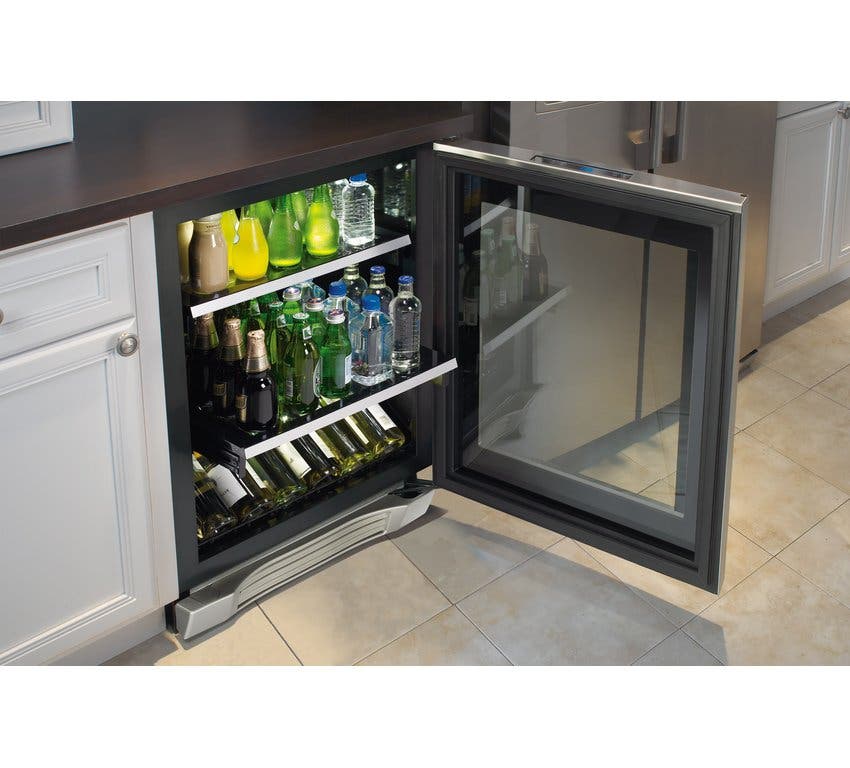 Electrolux EI24BC65GS 24" Beverage Center