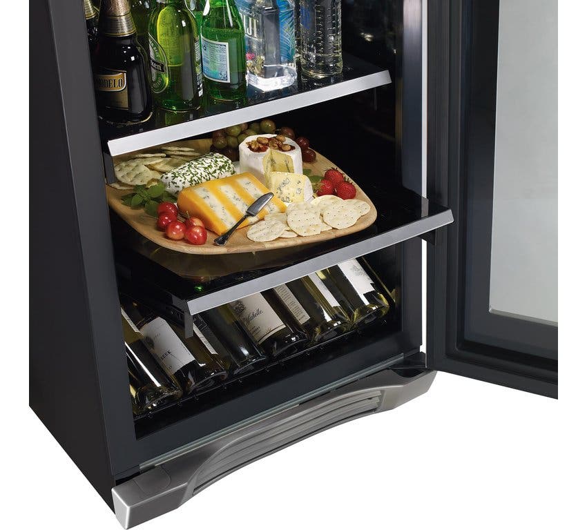 Electrolux EI24BC65GS 24" Beverage Center